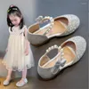 Scarpe basse 2022 Bambini in pelle con strass fiocco Princess Girls Party Dance Sandali Baby Student Flats Performance per bambini