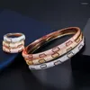 Ketting oorbellen stelt drie gracaties modeontwerper cz steengele glod kleur ronde open manchet armbanden en armbanden ringen voor vrouwen js262