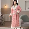 Women's Sleepwear Warm Winter Thicken Flanne Bath Robes For Women Long Pajamas Bathrobe Women's Plush Robe Female Nightgown