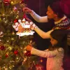 30# ألعاب زخرفة عيد الميلاد لطيفة راتنج عيد الميلاد ديكور تزيين التذكارات التذكارية عائلة سانتا كلوز ديكور