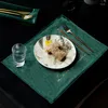 テーブルマットワンアップベルベット刺繍プラケマットモダンノルディックスタイルウエスタンマットホームフードテーブルクロス断熱コースター