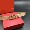 Cintura di design di lusso per uomo e donna Cintura con fibbia in oro per il tempo libero Larghezza 2,8 cm