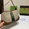 Bolsa de embreagem nas axilas Bolsa de ombro axilar Bolsa feminina moda lona patchwork couro borda hardware alça de cinto ajustável fecho clássico trava