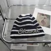 23ss 2colors Luxury Fashion Designer Beanie Cap Men Women Universal Classics Brand Knitted Hat Cashmere Winter Skull Hat