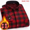 Mäns casual skjortor 2022 Autumn Winter Warm Shirt Plus Size Velvet förtjockning Fashion Print Plaid långärmad mäns märkesklänning