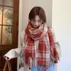 Lengfs Designer Vintage Vintage Green Plaid Sconse Winter Winter Feminino clássico clássico versátil imitação dupla face-lados Shawl coreano Bib Uyzx