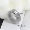 Anello in maglia intrecciata con cerchio color argento da 8 mm Anello in acciaio inossidabile con zirconi per gioielli da uomo