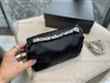 Luxe designer handtassen koppelingszakken voor vrouwelijke erfgename satijnen tas met strass schouderband kruis body letters handtas dames kristal portemonnee
