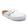 2024 Designer Boston Sandals Sanes Sanes Slippers planos Designs de moda Flipes de couro Sandálias de praia favoritas Tamancos casuais para homens Arizona Mayari