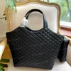 Luxury design Icare Maxi Shopping Bags In Quilted Large Capacity Tote Shoulder Tote Bag Diamond Surface New With Chain Coin Wallet Summer