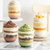 Caixa ou papel descartável para cupcakes deliciosos e cheiro de bolo de plástico transparente cores diferentes cores