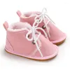 Premiers marcheurs bébé chaussures pour tout-petits enfants Borns fille anti-dérapant hiver bébés chaussons enfants