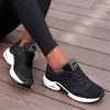 Elbise Ayakkabı 2022 Yaz Kadın Ayakkabı Nefes Örgü Ağırlık Ayakkabı Rahat Yürüyüş Açık Işık Sneakers Kadın Tenis Feminino Zapatos Mujer T221012