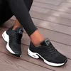 Jurk Schoenen 2022 Zomer Vrouwen Schoenen Ademend Mesh Gewicht Schoenen Casual Walking Outdoor Licht Sneakers Vrouwen Tenis Feminino Zapatos Mujer t221012