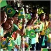 Bannerflaggor Banner Flags Brasilien Mini Flag Hand Hålls små miniatyrbrasilianer på stick Fade resistenta livliga färger 5x8 tum med Sol DHV5i