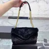 Bolso de hombro Bolso de piel Bolso de diseñador de felpa Cadena de nube Acolchado Vintage Forma de Y Bolso de mujer Cierre de solapa Compras de lujo Diseñador-Bolsos de invierno