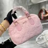 Sacs de soirée Totes Miubag Hiver Belle Sac Fourre-tout Designer Mode Oreiller Pack Dames Sac À Main En Peluche Shopping Poignée Bandoulière Bourse