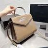 Bolsas de ombro CASSANDRA BOLSA DE COURO COM ALÇA SUPERIOR Bolsa feminina de grife