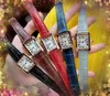 Женские квадратные римские маленькие циферблаты часы 31 -мм кварцевая батарея Япония Движение на искренний кожаный ремень серии Vintage Chain Bracelet Оптовые цены подарки.