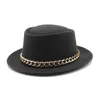 Berets 2022 Designer Round Top Classics Wide Brim Fedora Hats for Women and Men Casual Party Fashion Vintage Jazz Caps