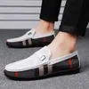 Männer Schuhe Business Schuhe Pu Leder Casual Mode Klassische Bequeme Frühling Herbst Einfachheit Runde Kappe Prägnant Solide Dh531 2021 neue Slip