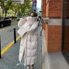 Dames Down Fashion Winter Dames Warm Long Jacket Soft Puffer Ladies Coat Dikke vrouwelijke oversized Parkas met verwijderbare sjaal