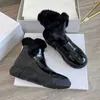 2022 Gorące klasyczne kobiety buty śniegowe Keep But damskie Pluszowe, swobodne ciepłe buty wełniane buty wodne i barwione zimowe buty w połowie klawisze z pudełkiem no416