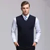 Gilet da uomo Gilet lavorato a maglia di lana da uomo 2022 Primavera Autunno Uomo Maglioni senza maniche Gilet con scollo a V