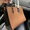 Роскошная дизайнерская сумка сумки женщины на сумочках.