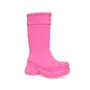 Mulheres designers botas de chuva plataforma de borracha tornozelo slip-o meio rosa preto verde botas de chuva sapatos externos tamanho 35-45