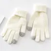 2pcs Autumn Winter Ladies 'Felas e luvas de lã Man Out Outdoor Solid Knitting Woman Fashion Five Fingers Glove S Rice Touch Tela Micola Luvas