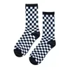 Chaussettes homme 3 couleurs hommes femmes géométrique coton à carreaux Streetwear Hip Hop damier chaussette Harajuku unisexe confortable doux Sox