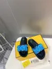 Sandalias de mujer a la moda 2023, zapatillas de cuero genuino, zapatillas planas de verano para estilista, sandalias de playa para mujer, zapatillas de boda para fiesta con caja-K093