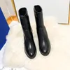 Plataforma de couro Faux Black Botas de tornozelo de ponta pontiaguda