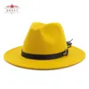 QBHAT Femmes Hommes Large Bord Laine Feutre Jazz Fedora Chapeaux Panama Style Cowboy Trilby Parti Robe Formelle Chapeau Grande Taille Jaune Blanc T221013