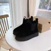 Stövlar 2022 Mini Neumel Plattform Chelsea Boot Designer Kvinna Vinter Ankel Australien Snö Tjockbotten Äkta Läder Varma Fluffiga Stövlar Med sugg HGG