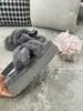 Pantofole di peluche AUS Designer Inverno Donna Scarpa casual Mantieni caldi Sandali piatti Scivoli Bianco Nero Rosa Scarpe da passeggio per bambina all'aperto taglia 35-40
