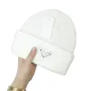 Boll cap designer stickad hatt beanie mens kvinnor monterade hattar unisex för kashmirplädbokstäver avslappnade skalle mössor utomhus mer colo300e