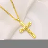 Pendanthalsband Kvinnor Mens 9K gul fast guldfinish Jesus Crucifix Wide Cross italiensk Figaro Link Chain Halsband 24 "3mm