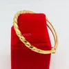 Bangle Twisted Womens gult guldfyllda modejusterbar armband gåva