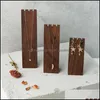 Sacchetti per gioielli Borse Sacchetti per gioielli Borse High-End Black Walnut Wood Collana Bracciale Espositore Triangolo marrone scuro Storage Po Dhg2M