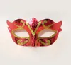 衣装コスプレのためのゴールドキラキラハロウィーンマスカレードベネチアンマスクを持つマスクの男性の女性の女性の女性マスクコスプレマルディグラスT1015