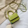 Bolsas de noche Patrón de piedra bolsas cruzadas para mujeres Forma de estilo coreano Forma de damas bolsos y bolsos de diseñador de lujo para uso diario L221014