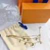 Braccialetti da donna a tre strati Catene a maglie di moda Gioielli firmati placcati in oro 18 carati Fascino Amicizia Gioielli in acciaio inossidabile donna326h