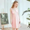 Dames slaapkleding vrouwen zomer sexy zijden nachthowns slaapshirts spaghetti riem pyjama solide plus size nachtdress vrouwelijke korte rokavond