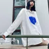 Chemisiers pour femmes Tendances de la mode coréenne Chemises à manches longues Adolescentes High Streetwear Coupe ample White Graffiti Boyfriend Style Clothing