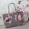 Designer Female Tote Bag Luxury Flower Shopping Brand Bag Reversible Handbag Beach Bags for Leather Womens Handbags Purses Women Totes