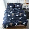 Conjuntos de cama Conjuntos de cama Jogo de cama Four Seasons Jogo de lençol Consolador Leve Luxo Capa de edredon Fronha de cama Moda