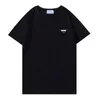 Luxo Casual Casual Camiseta Novo Designer de Desarnejamento de Menina Curta Prad Polos Camiseta Algodão por atacado em preto e branco