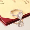 他のデザイナーリングLuxurysLoveRings Luxury Designer Jewelry Classic Hot Staly Big Diamond Ring Lovers Gifts非常に素敵なdyqf